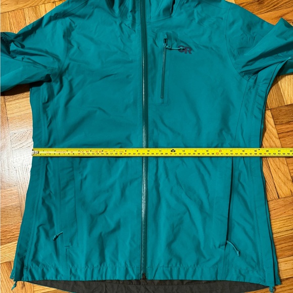 Outdoor Research Women’s Teal Waterproof Rain Jacket (Medium) - Picture 9 of 11